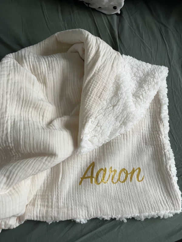 Couverture pour bébé en Sherpa et gaze de coton