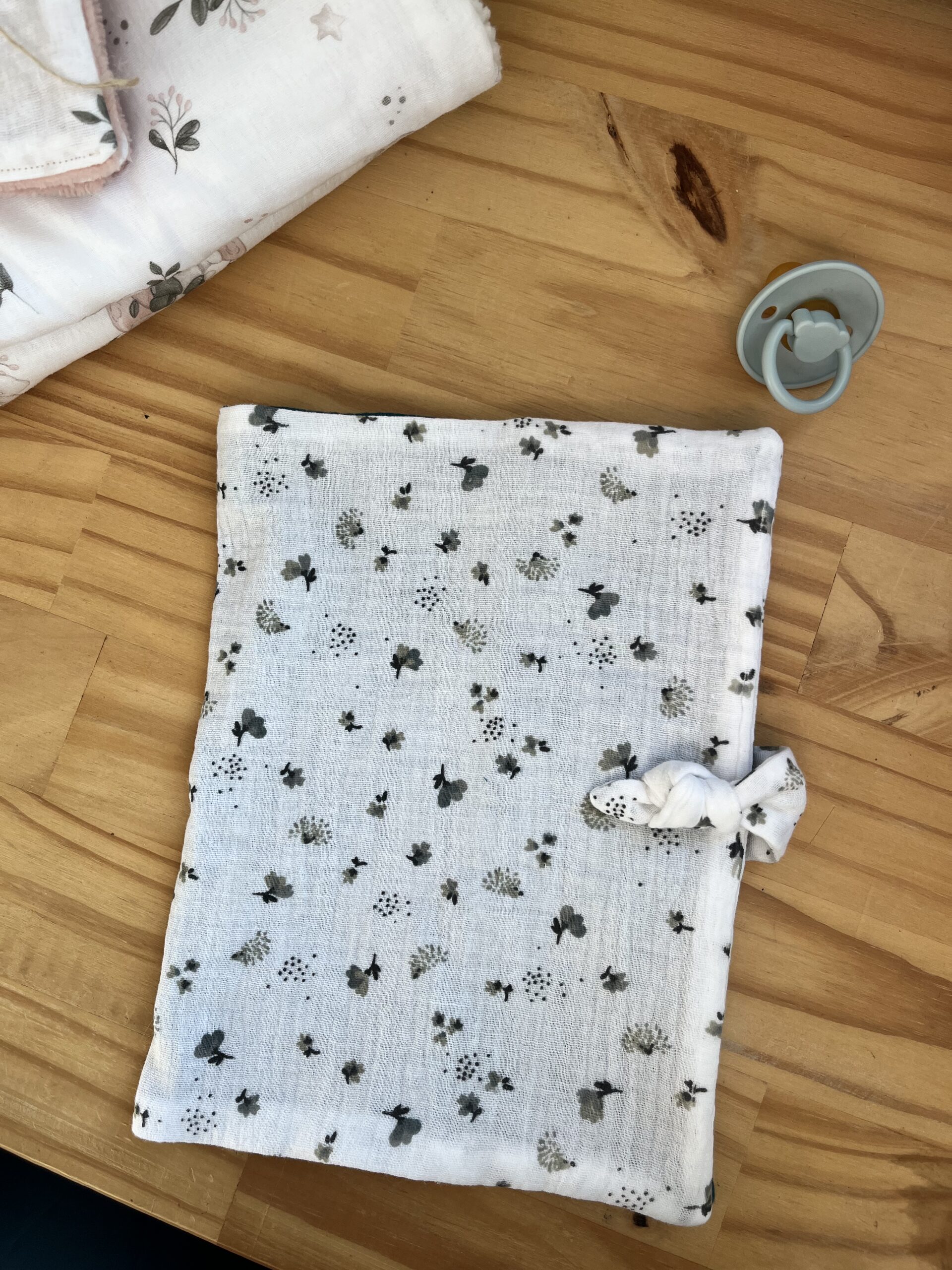 Protège carnet de santé Tom – Image 7